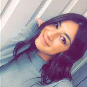 Meet your Posher, Shayla